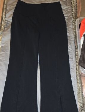 Ruby Ribbon Black Wide-Leg Pant‎